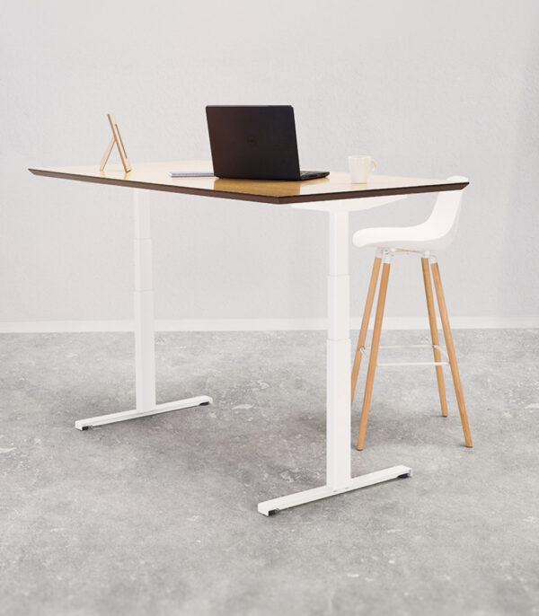 Tabouret de bar 'TATSU' blanc avec pieds en bois naturel – Image 10